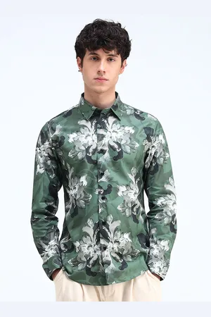 Flying Machine Men Slim Fit Spread Collar Floral Printed Cotton Casual Shirt