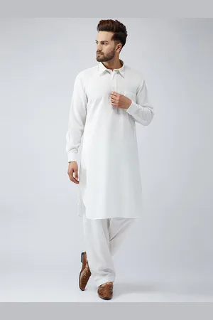 SOJANYA Men Off-White Solid Kurta with Salwar