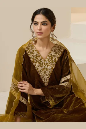 Ishin Women Ethnic Motifs Embroidered Regular Sequinned Velvet Kurta with Trousers & With Dupatta