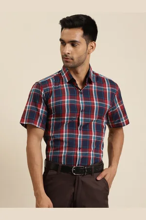 SOJANYA Men Maroon & Navy Blue Pure Cotton Regular Fit Checked Formal Shirt