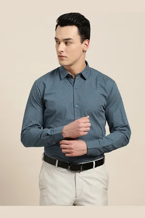 SOJANYA Men Navy Blue & Off-White Regular Fit Printed Formal Shirt
