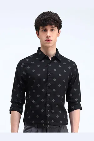 Flying Machine Men Slim Fit Spread Collar Geometric Printed Cotton Casual Shirt