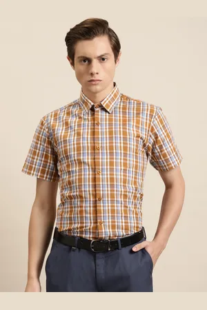 SOJANYA Men Mustard Yellow & Off-White Pure Cotton Regular Fit Checked Formal Shirt