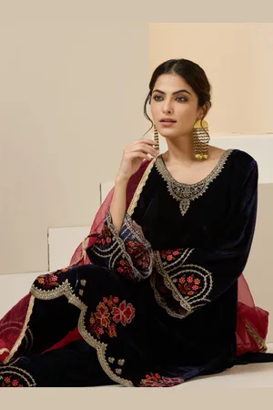 Ishin Women Ethnic Motifs Embroidered Regular Thread Work Velvet Kurta with Trousers & With Dupatta
