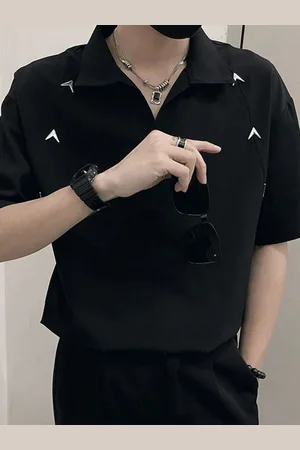 HERE&NOW Men Solid Polo Collar T-shirt
