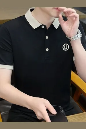 HERE&NOW Men Solid Polo Collar T-shirt