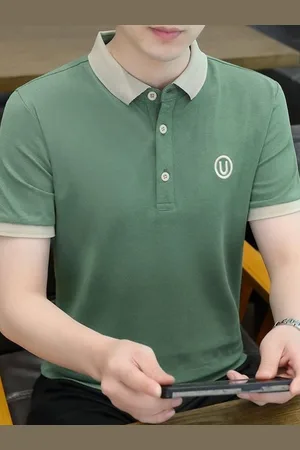 HERE&NOW Men Solid Polo Collar T-shirt