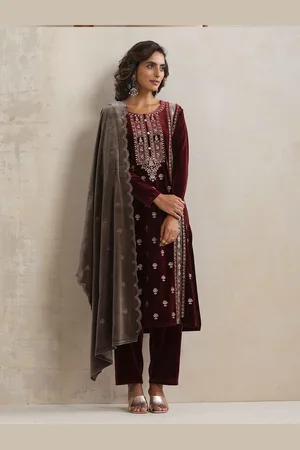 trueBrowns Women Floral Embroidered Regular Thread Work Velvet Kurta with Trousers & With Dupatta