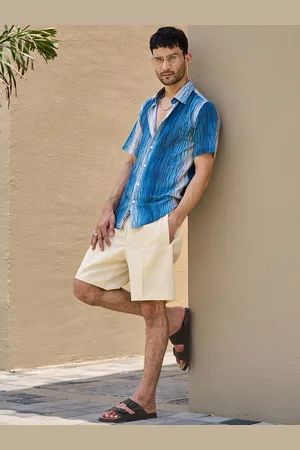 Yours Men Classic Bengal Stripes Opaque Printed Formal Shirt