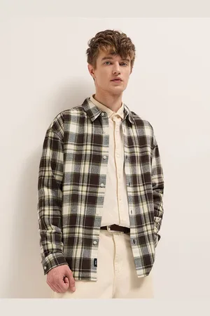 The Bear House Men Spread Collar Tartan Checked Cotton Relaxed Fit Casual Shirt