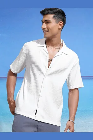 LocoMotive Men Cuban Collar Textured Solid Relaxed Fit Casual Shirt