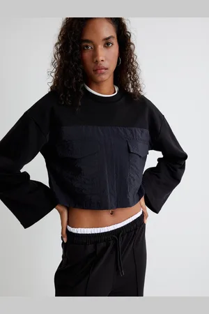 Koton Women Colourblocked Crop Top