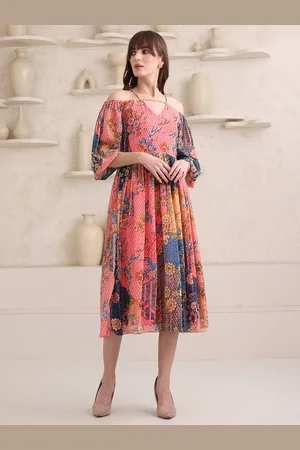 PURVAJA Women Floral Printed Puff Sleeve Fit & Flare Midi Dress