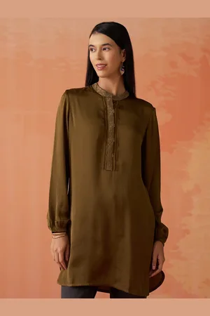 Lakshita Women Embroidered Mandarin Collar Tunic