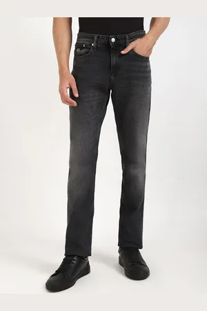 Tommy Hilfiger Men Slim Fit Low Distress Light Fade Jeans