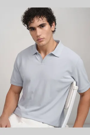 Highlander Men Solid Polo Collar T-shirt