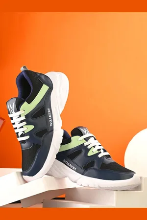 WOAKERS Men Mesh Running Non-Marking Shoes