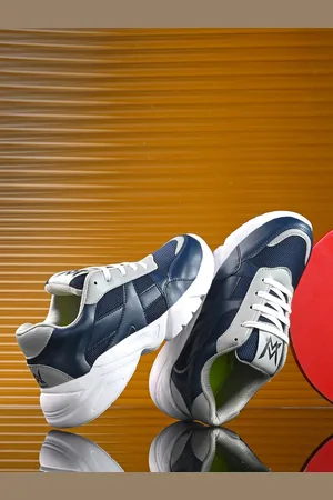 WOAKERS Men Non-Marking Running Shoes