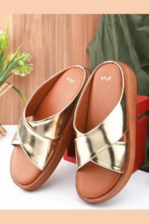 Styli Women Tan And Gold Chunky Flat Wedges