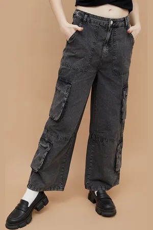 Lifestyle Women Cotton Mid-Rise Cargo Trousers