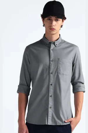 Flying Machine Men Solid Slim Fit Casual Shirt