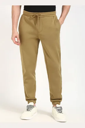 Calvin Klein Men Mid-Rise Joggers