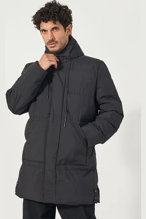 Styli Men Longline Hooded Puffer Parka Jacket with Drawstring Tape Detail