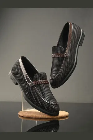 HERE&NOW Men Textured Round Toe Formal Loafers