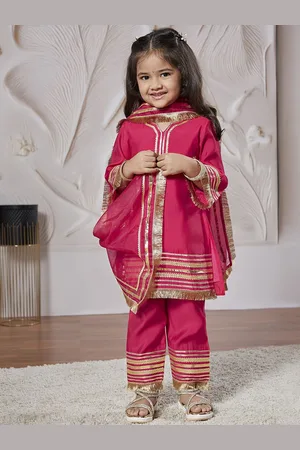 Vastramay Girls Striped Yoke Design Regular Kurta With Trouser With Dupatta
