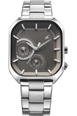 Fastrack Men Brass Dial & Stainless Steel Bracelet Style Straps Analogue Watch 3321SM01