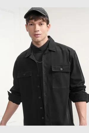 Highlander Men Solid Utility Pocket Oversized Shirt