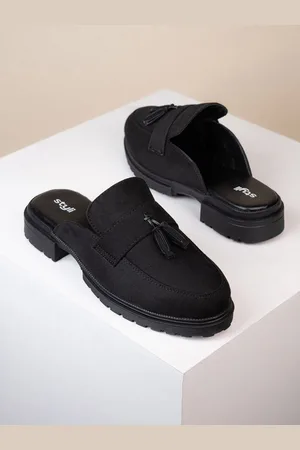 Styli Men Solid Faux Suede Chunky Mules