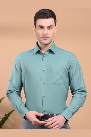 Canary London Men Smart Slim Fit Spread Collar Solid Cotton Formal Shirt