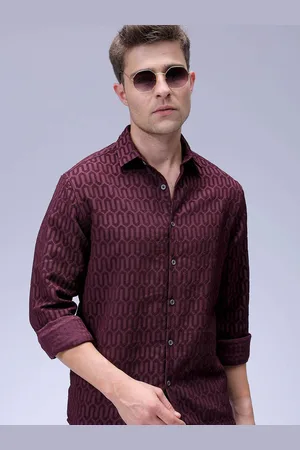 The Indian Garage Co Men Regular Fit Textured Jacquard Resortwear Shirt