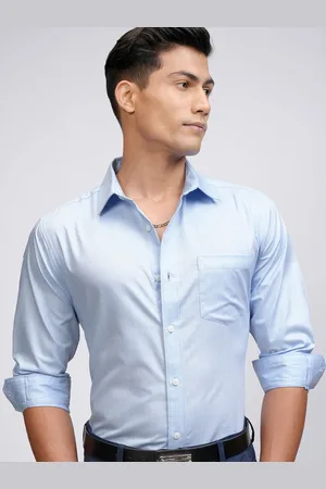 LocoMotive Premium Men Melange Textured Solid Cuban Collar Relaxed Shirt