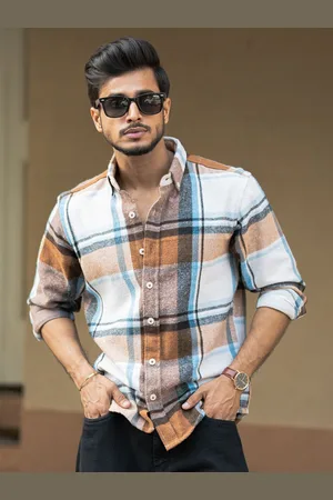 Powerlook Men Button-Down Collar Checked Cotton Casual Shirt