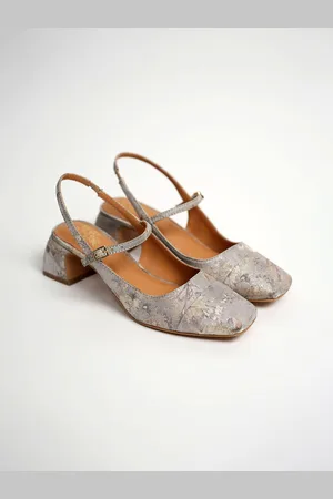 Theater Printed Comfort Pumps