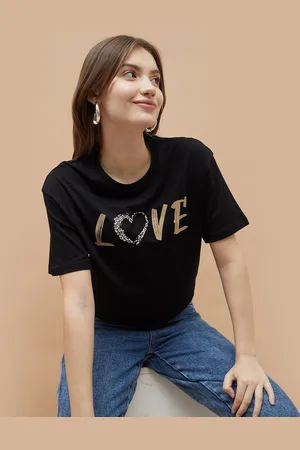 Lifestyle Women Typography Pockets T-shirt