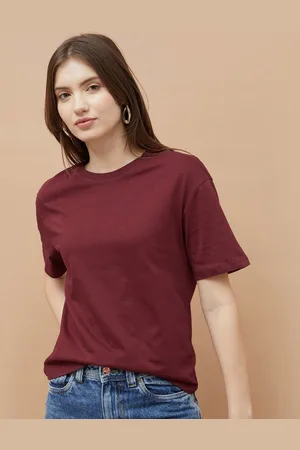 Lifestyle Women Pockets T-shirt