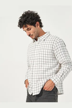 Styli Men Checkered Relaxed Fit Shirt with Chest Pocket