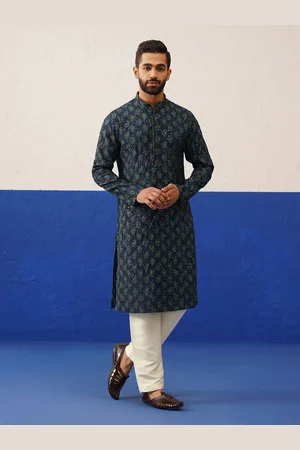 TheEthnic.Co Geometric Woven Design Mandarin Collar Straight Kurta
