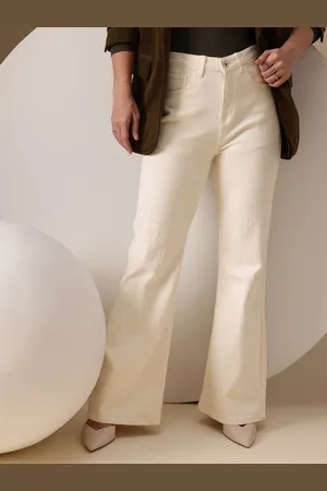 Chemistry Women Bootcut High-Rise Stretchable Jeans