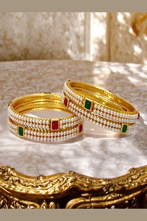 AccessHer Set of 4 Gold-Plated Beaded Bangles