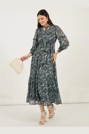 Styli Women Floral Print V-Neck Balloon Sleeve Tiered Maxi Dress