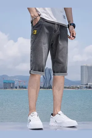 HERE&NOW Men Denim Mid-Rise Solid Shorts