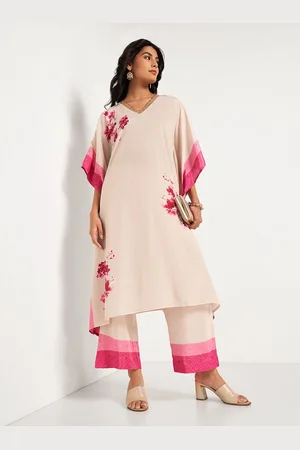 Pantaloons Floral Printed V-Veck Kaftan Kurta With Palazzo