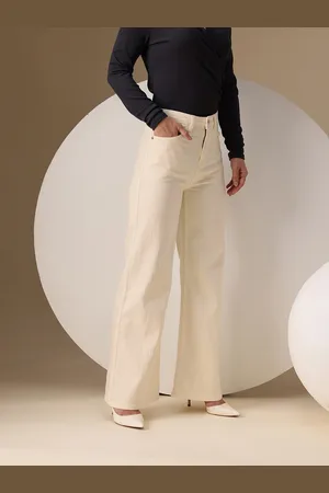 Chemistry Women Flared High-Rise Stretchable Jeans