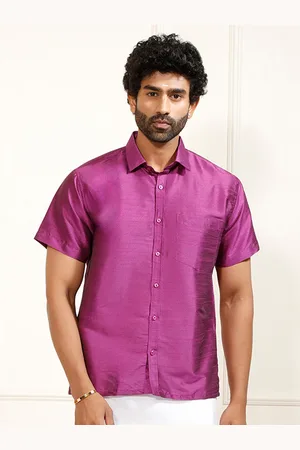 Vastramay Men Purple Regular Fit Solid Casual Shirt