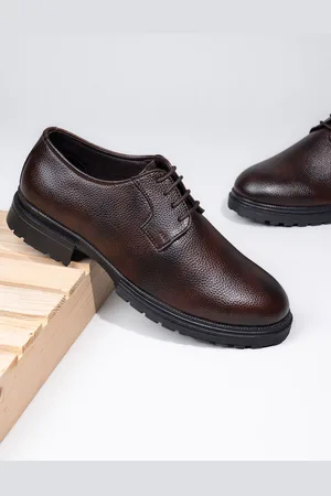 Styli Men Textured Lace Up Oxfords