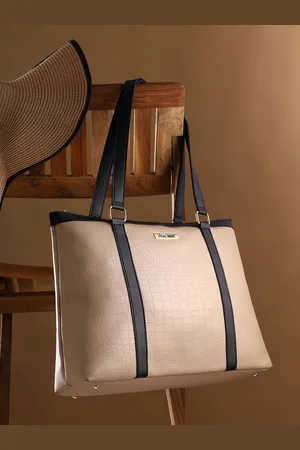 Legal Bribe Women Textured Shopper Tote Bag